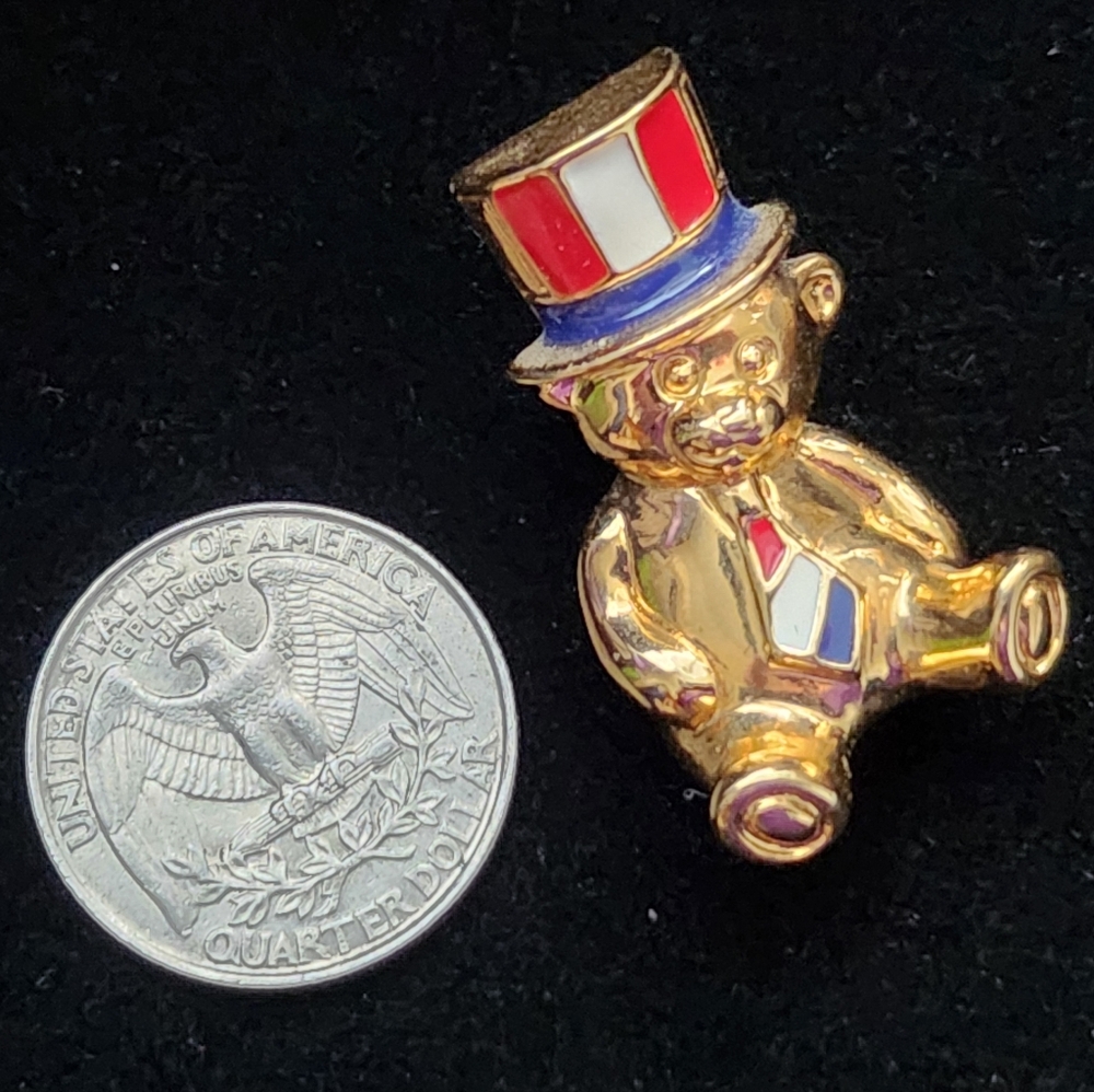 Avon Patriotic Pin Brooch Gold Tone - Picture 8 of 9